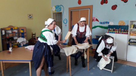 Kúsok ľudovej kultúry z Lazian 2017